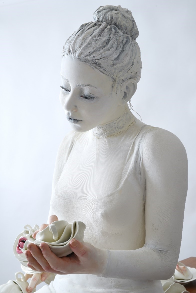 Between Four Walls, Ronit Baranga, 2022